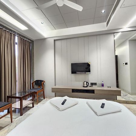 Hotel Statusinn, Ichalkaranji 외부 사진